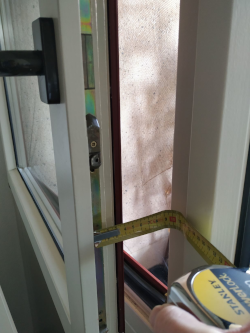 How to measure window opening distance